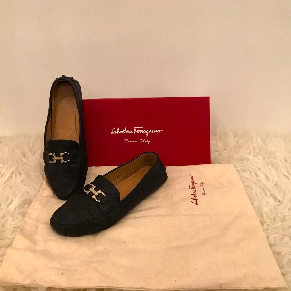 Authentic Salvatore Ferragamo Ladies Drivers